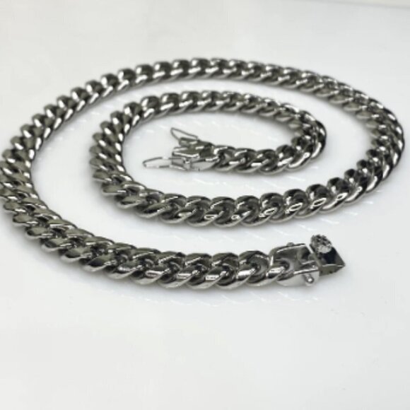 Miami Cuban Curb Link Chain Necklace 316L Stainless Steel - Picture 3 of 11